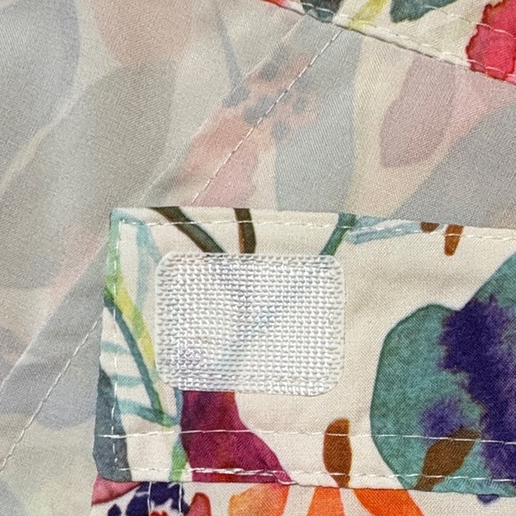 Rip Skirt Women’s Floral Mini Skirt Size Medium - Picture 14 of 14